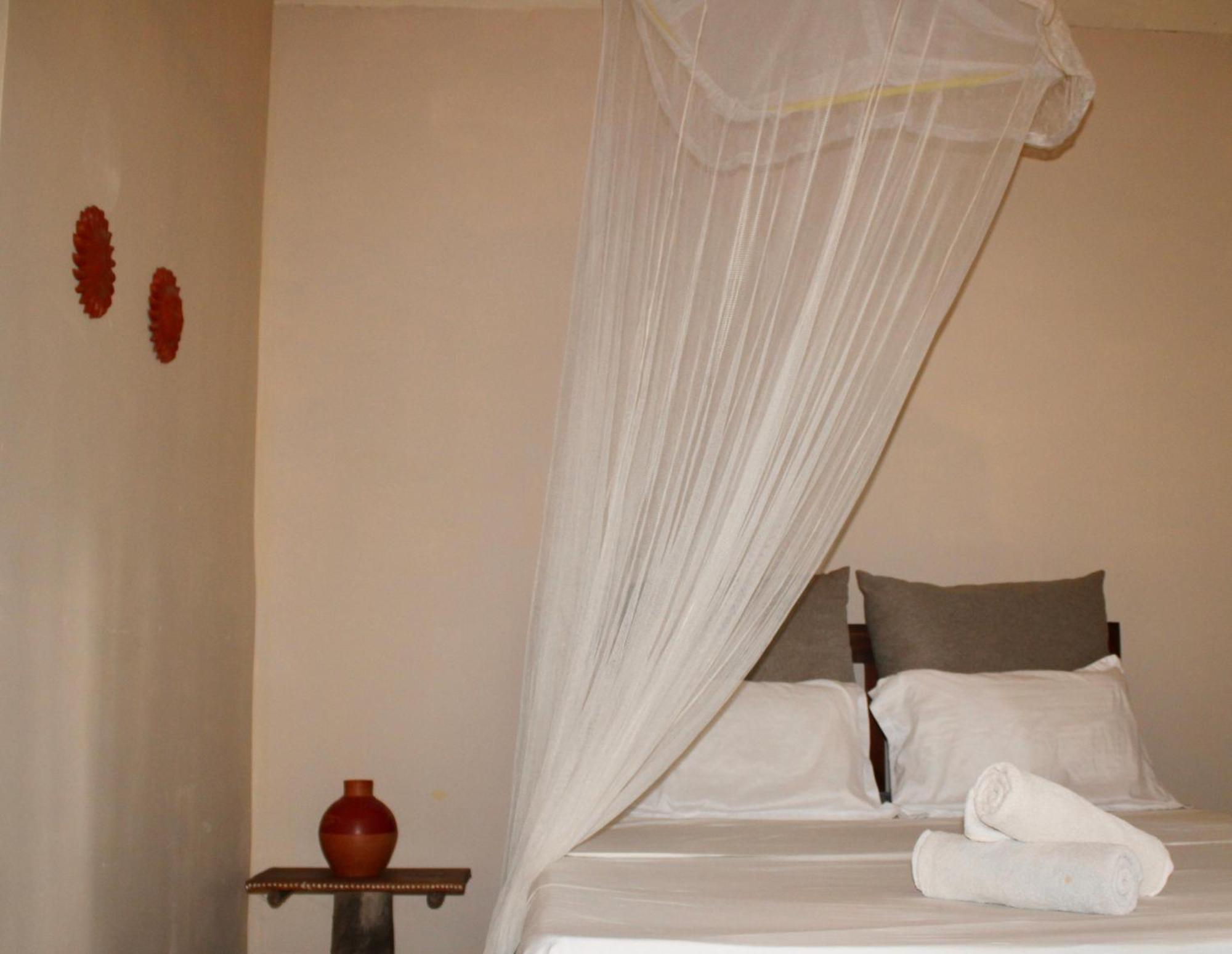 Into The Blue - Yoga Included & Walk To 3 Beaches Tangalle Exterior foto