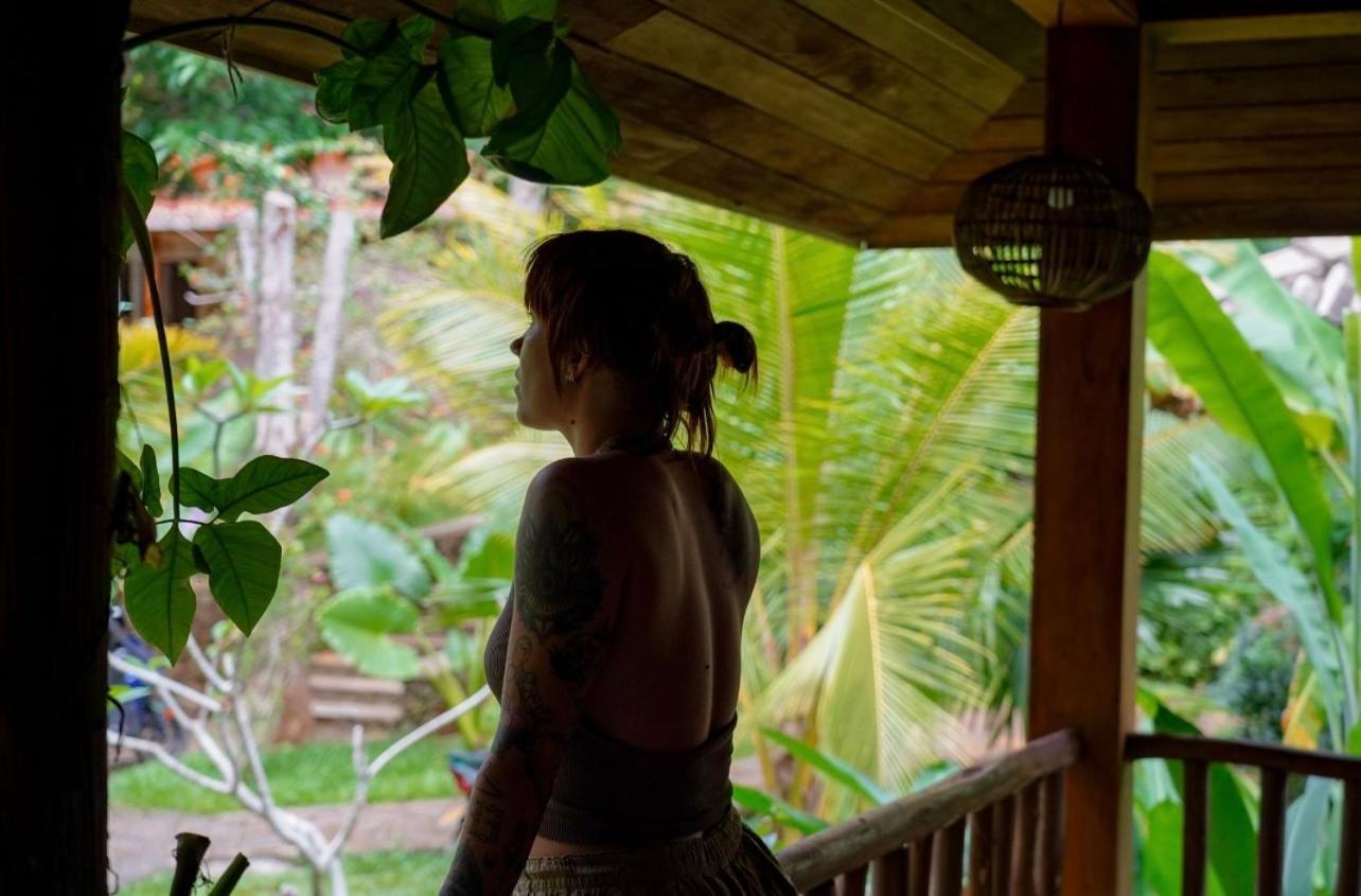 Into The Blue - Yoga Included & Walk To 3 Beaches Tangalle Exterior foto